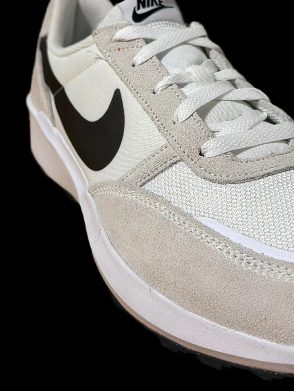 Nike Waffle Nav White/Phantom/Summit white  Athletic Lifestyle Men’s size 11